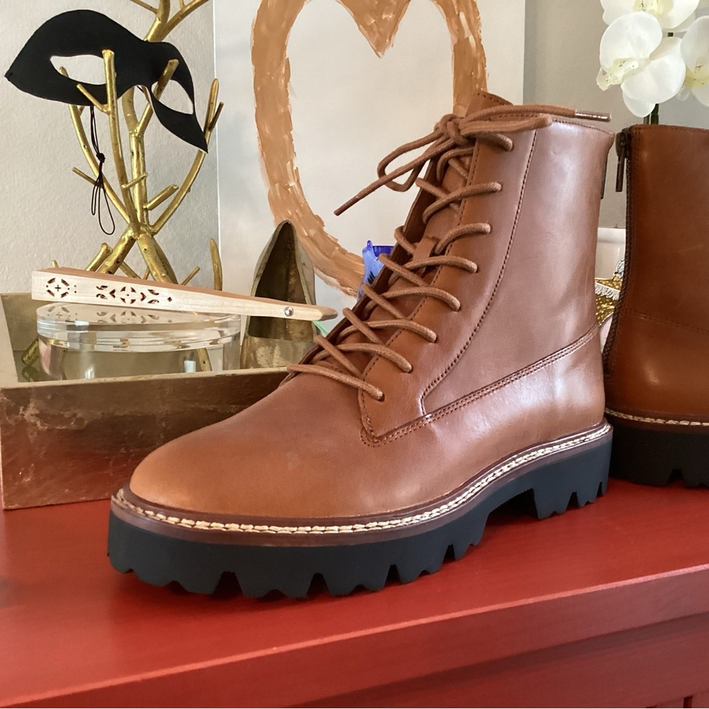 Madewell Leather Boots with Back Zipper - Picture 4 of 8